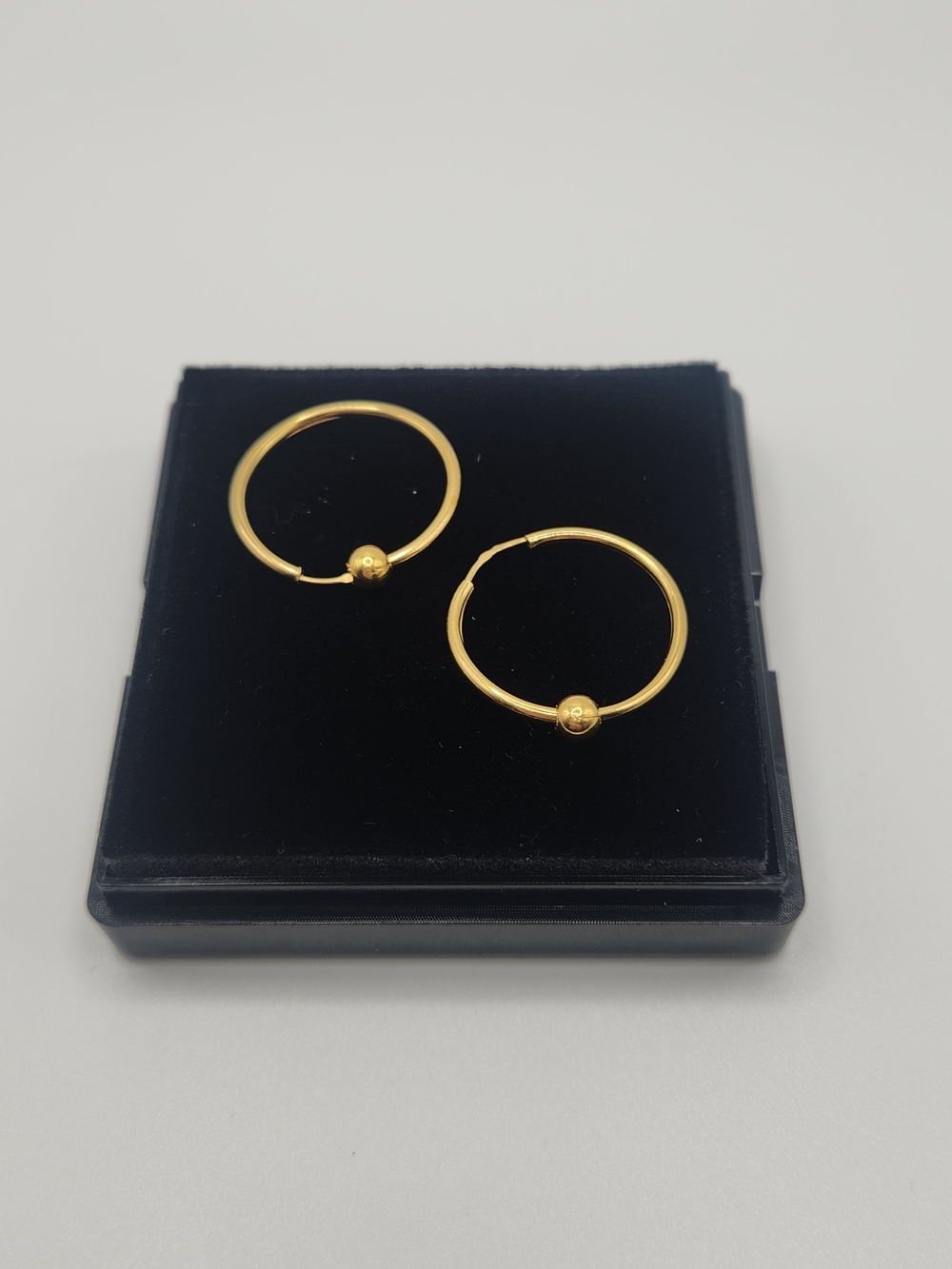 9K Solid Gold Hoop Earrings (375) w/ Ball Accent